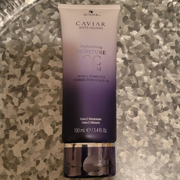 ⭐️40% Off⭐️ Alterna Caviar Anti-Aging Moisture Leave-in CC Cream - Picture 2 of 7
